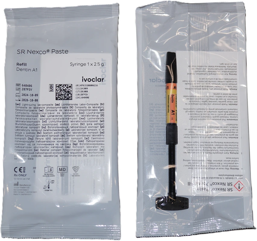 SR Nexco® Spritze 2,5 g Paste dentin A1