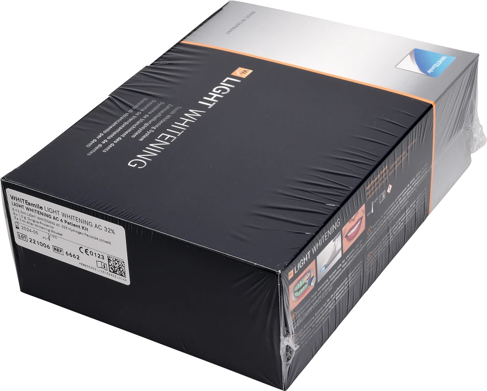 LIGHT WHITENING AC 32% 2-Patienten-Kit 6 x 2,5 ml Spritze (gemischt) grün, 3 x 3 g Gingiva Protector, 3 x 3 mal After Whitening Mousse, Zubehör LIGHT WHITENING AC 32% 2-Patienten-Kit 6 x 2,5 ml Spritze (gemischt) grün, 3 x 3 g Gingiva Protector, 3 x 3 mal After Whitening Mousse, Zubehör