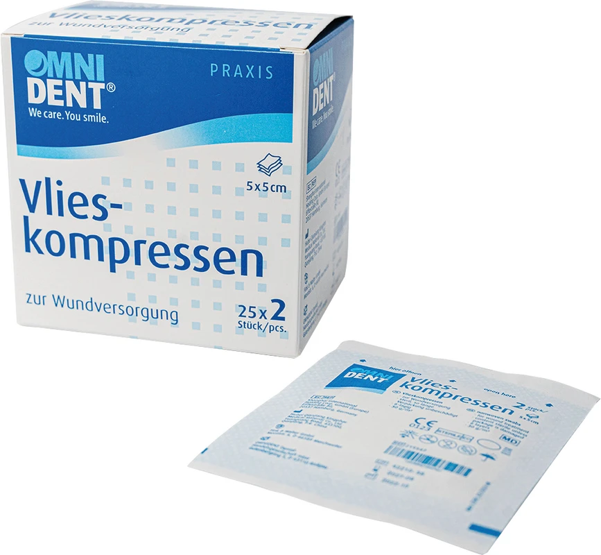 Omni Vlieskompressen steril Packung 50 Stück 5 x 5 cm