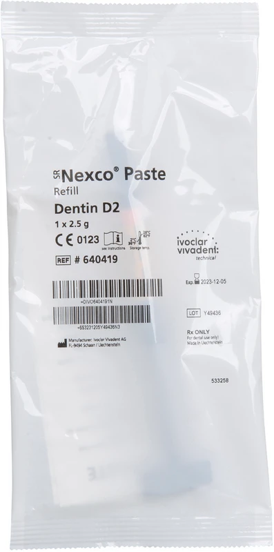 SR Nexco® Spritze 2,5 g Paste dentin D2