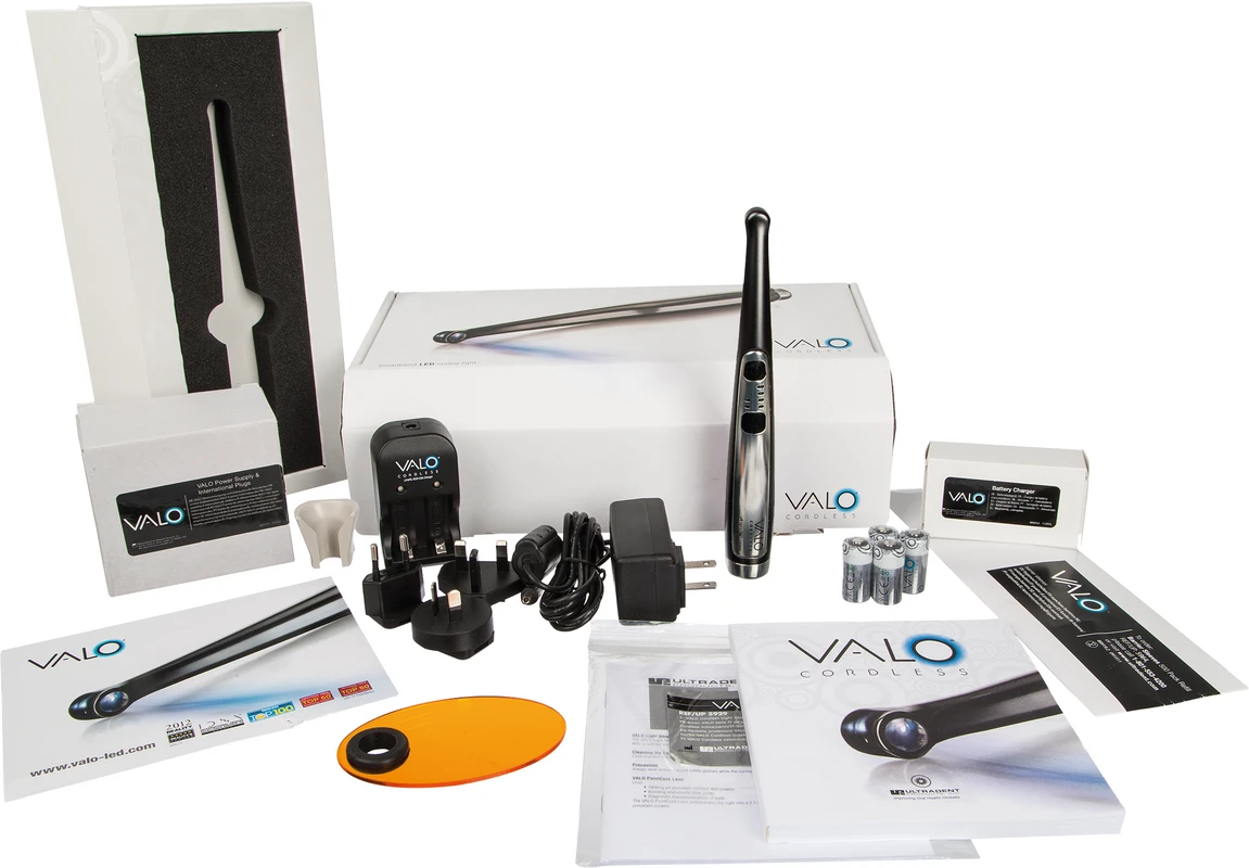VALO™ CORDLESS Kit VALO CORDLESS Black kabellos inklusive Zubehör