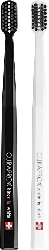 CURAPROX black is white Packung 2 Zahnbürsten