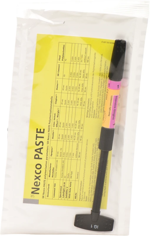 SR Nexco® Spritze 2,5 g Paste intensive gingiva IG1