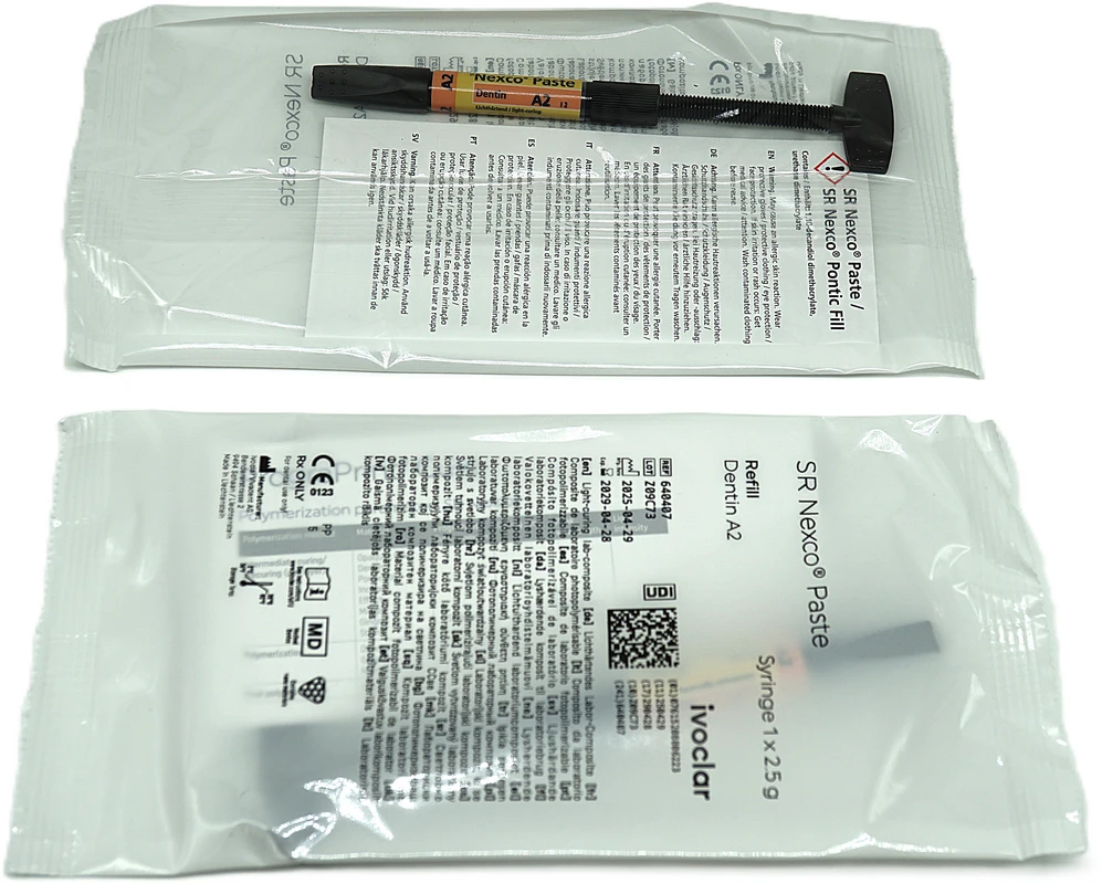 SR Nexco® Spritze 2,5 g Paste dentin A2