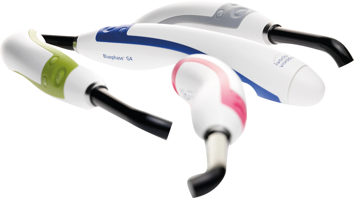 Bluephase G4 Stück Komplettgerät blau 100-240 V inklusive Zubehör Bluephase G4 Ivoclar Vivadent