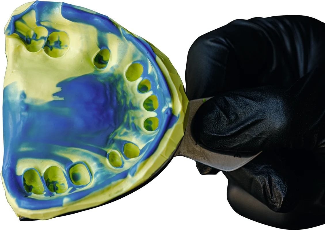 Detaseal® hydroflow mono Multipack 4 x 50 ml Doppelkartusche, 12 Mischkanülen grün