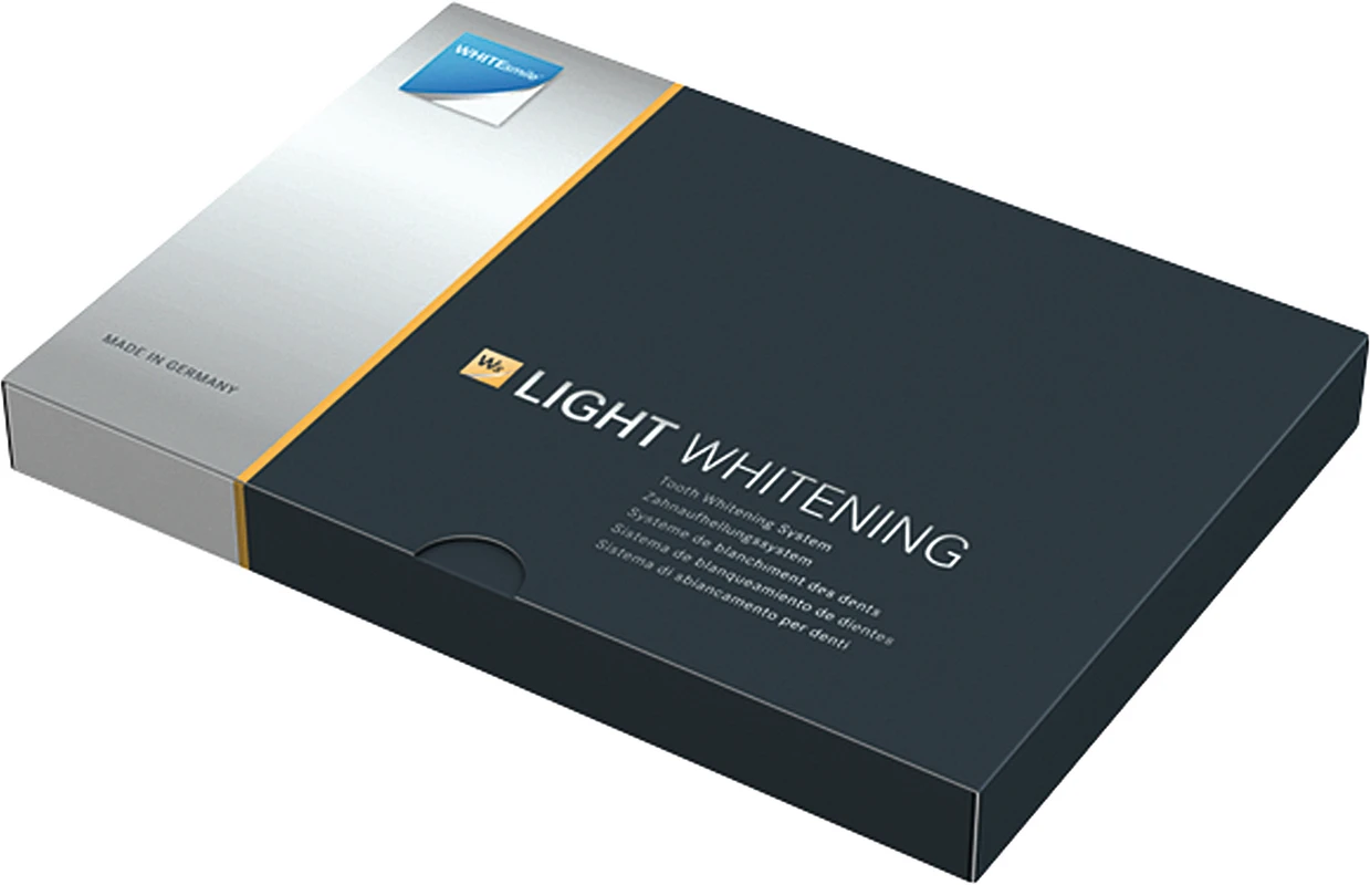 LIGHT WHITENING AC 32% 2-Patienten-Kit 2 x 2,5 ml Spritze (gemischt) grün, 1 x 3 g Gingiva Protector, 1 x 3 mal After Whitening Mousse, Zubehör