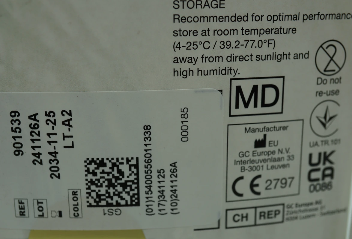 GC Initial™ LiSi Press Packung 5 x 3 g Rohling A2 LT