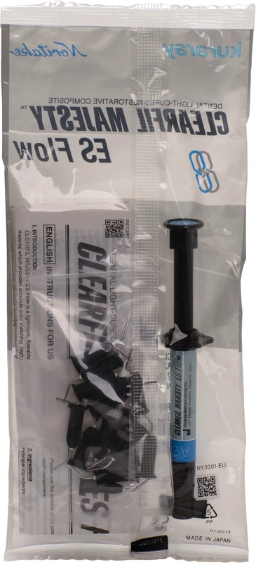 CLEARFIL MAJESTY™ ES Flow Packung 2,7 g Spritze low A2, 15 Applikationsspitzen